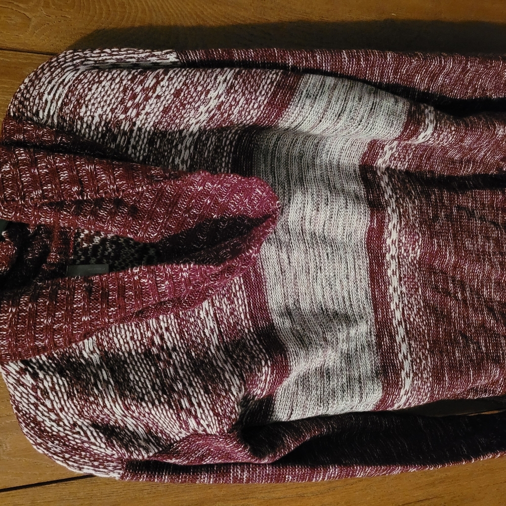 Vanity Maroon oversized sweater size Large
